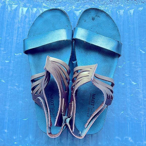 Naot sandals. All leather, back adjustable strapped sandals in silver and gold. - Picture 1 of 7
